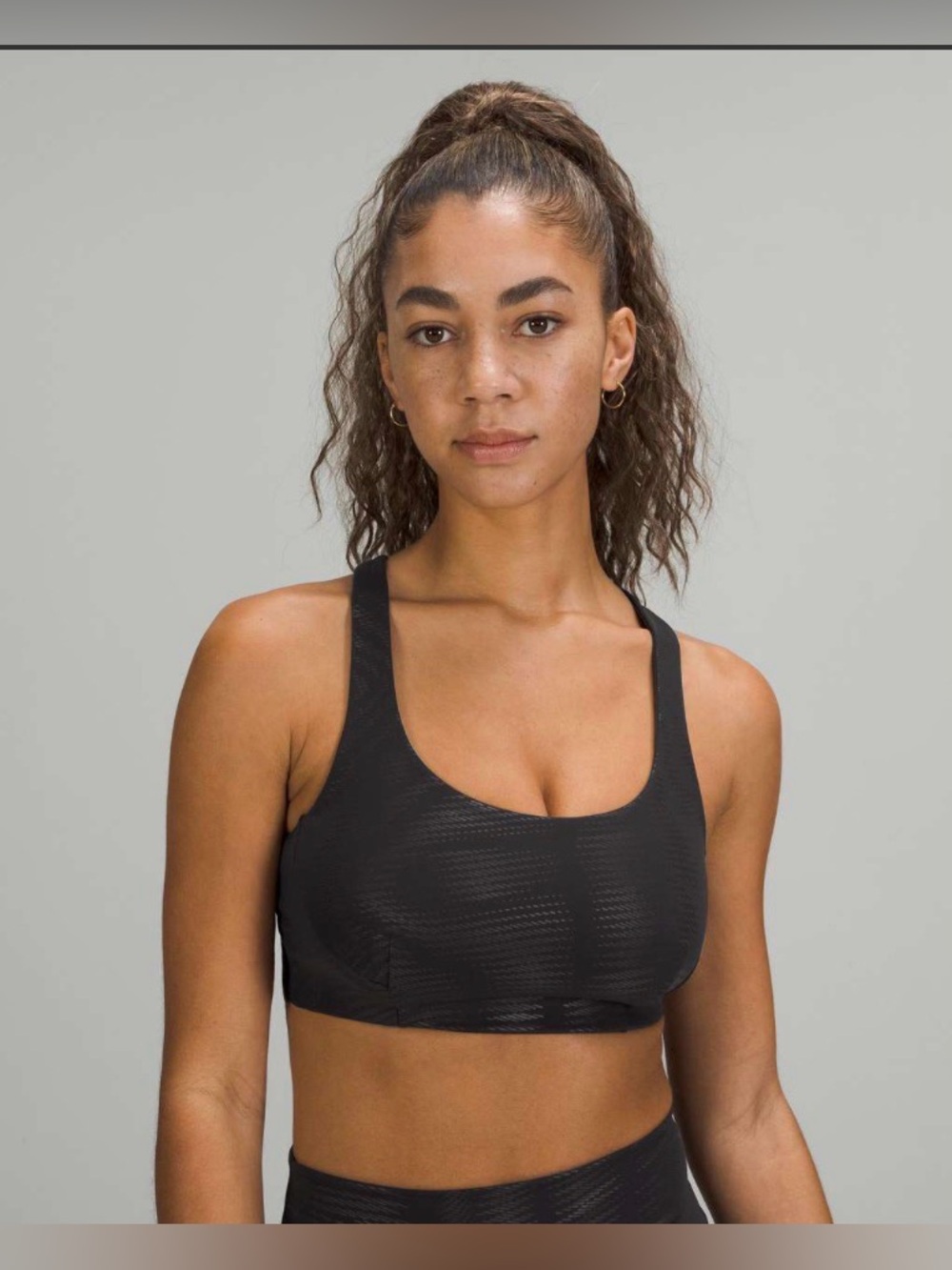Lululemon Wunder Train Bra Foil
Shapeshifter Foil Black Size 14 - Picture 2 of 6